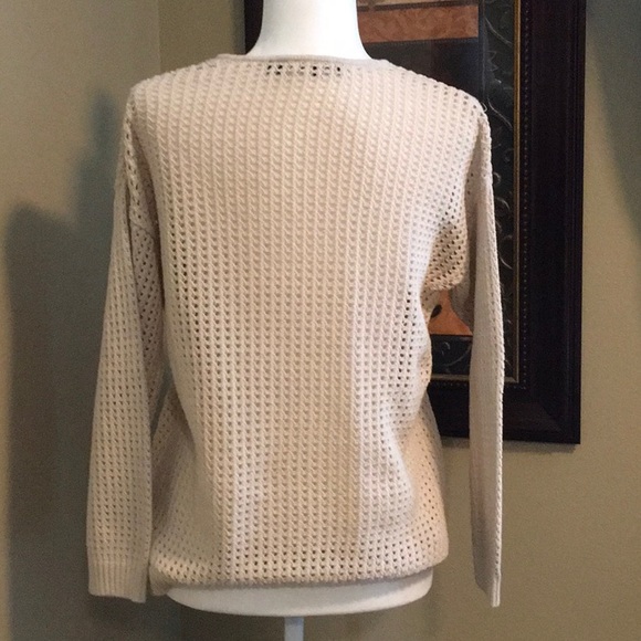 Ivory V-Neck Sweater - Picture 4 of 6